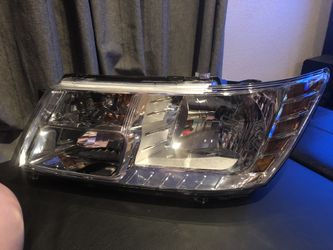 2009-2018 DODGE JOURNEY LEFT HEADLIGHT