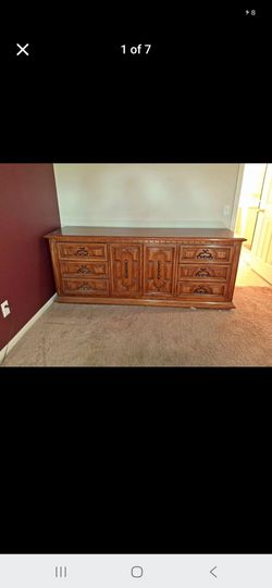 Free Delivery! Dresser