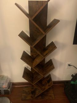 Tree-Shaped Wood Bookshelf