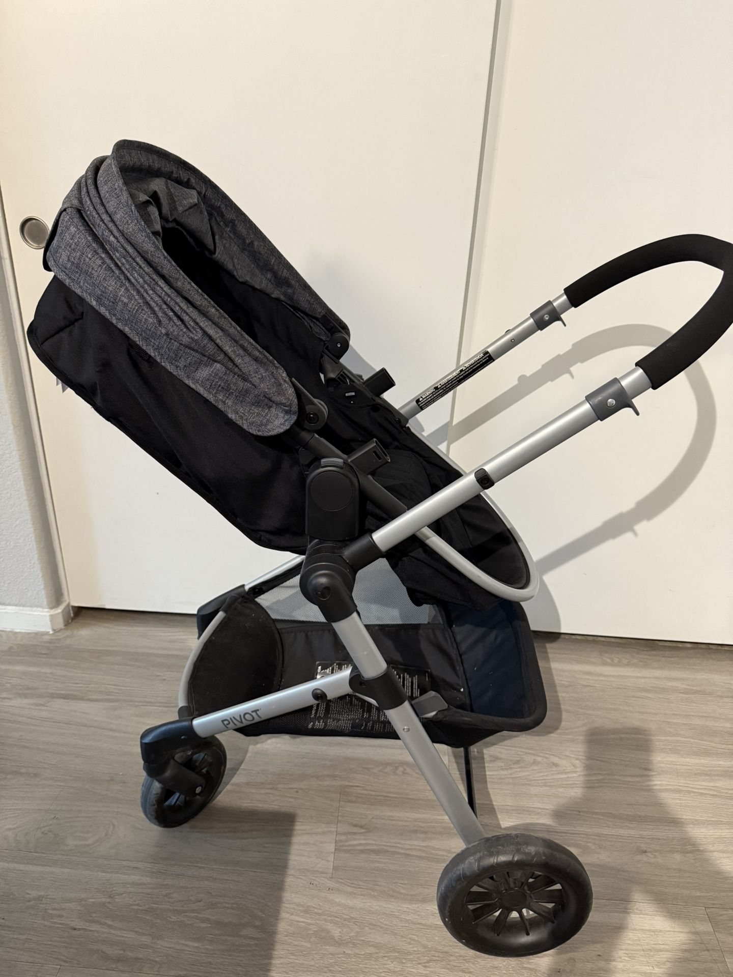 Evenflo Pivot Stroller 