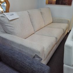 Sleeper Sofa In Off White Fabric, QUEEN Size. NEW 