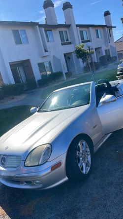 2004 Mercedes-Benz SLK