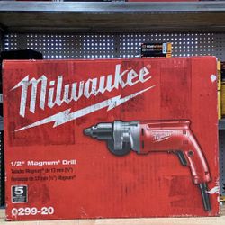 Milwaukee 8 Amp 1/2 in. Magnum Drill