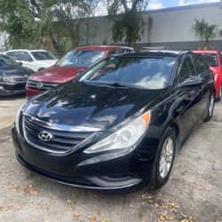 2014 HYUNDAI SONATA GLS 
