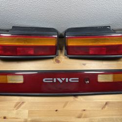 90-91 Honda Civic Sedan Rear Taillight Set 