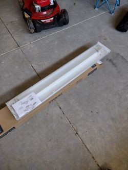 Brand New 4ft Fluorescent Light