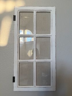 Vintage Windowpane Photo Display / Wall Decor / Photo Frame