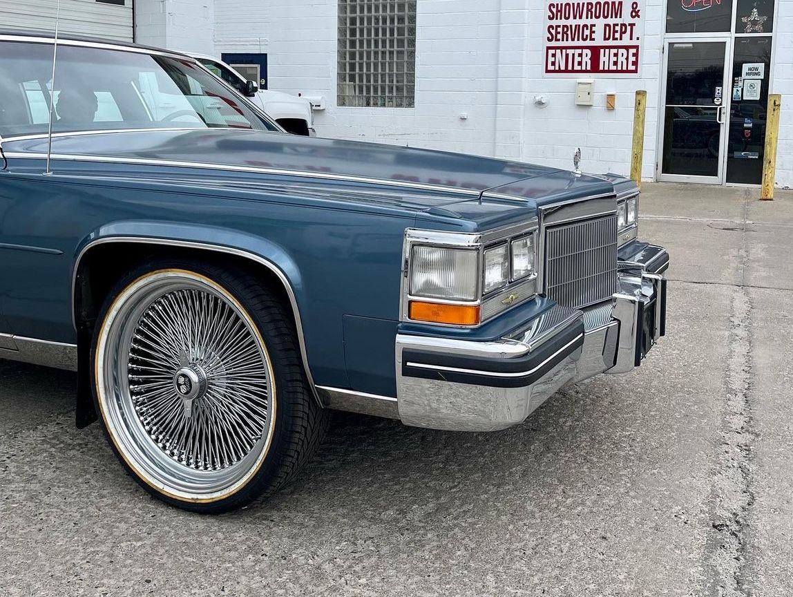 22” SPOKES AND VOGUES for Sale in Chicago, IL OfferUp