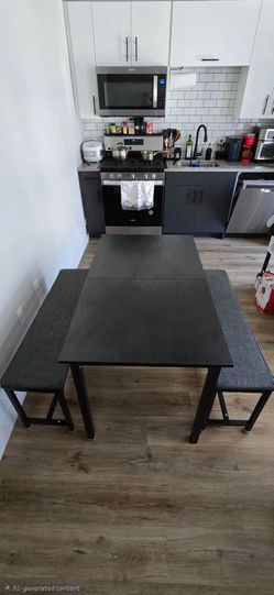 Extendable Dining Table