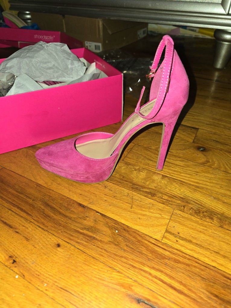 Shoedazzle Heels 