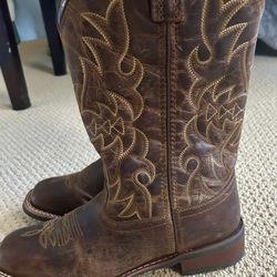 Laredo’s Anita Cowgirl Boot