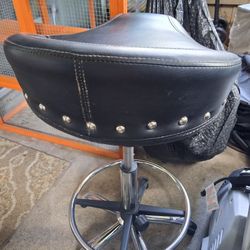 Great Stool In Great Condition 