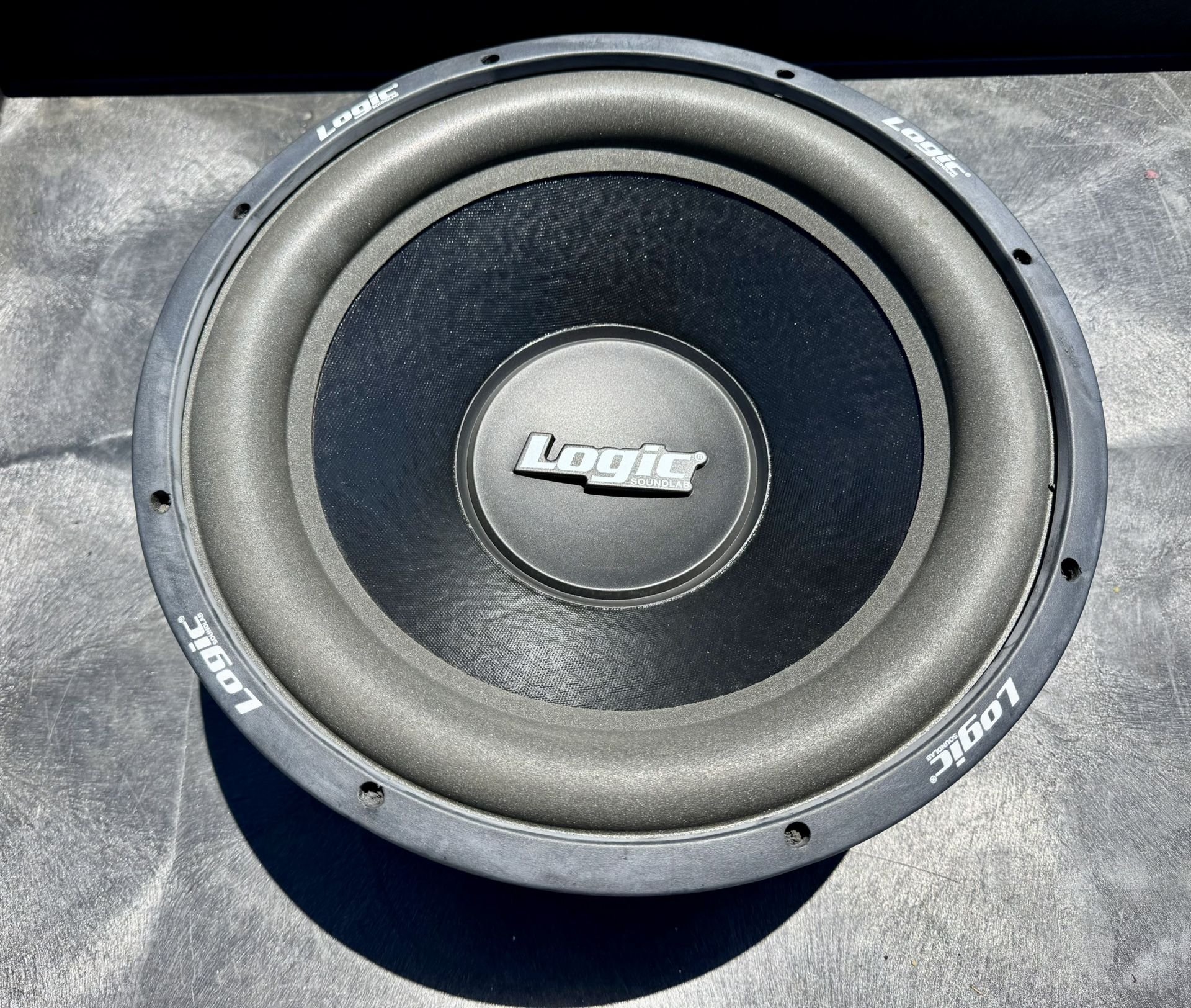 15” Logic SoundLab MDX15 1500w Double Stacked Magnets Vented Cooling System