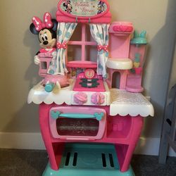 Minnie Mouse Kitchen Play Set 