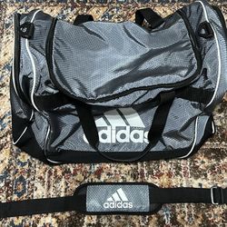 Adidas Travel / Work Out Duffle Bag