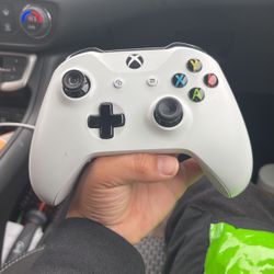 xbox controller polar white