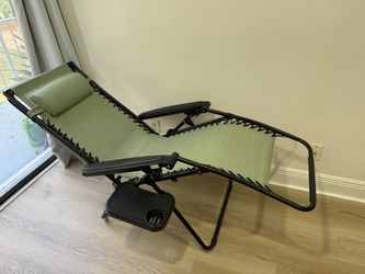 Zero Gravity Racking Chair