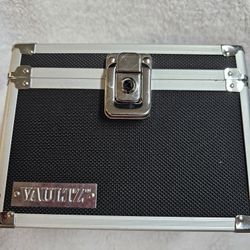 Vaultz Heavy Duty Locked Storage Box NEW 