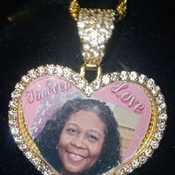 RIP CHARM AND CHAIN