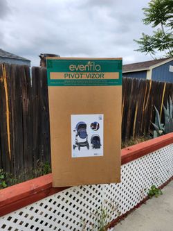 Evenflo Pivot Vizor stroller