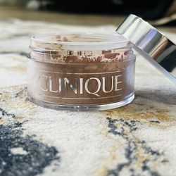 Clinique setting powder