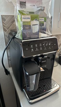 Philips 3200 Series Fully Automatic Espresso Machine – LatteGo, All Parts Included