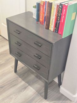 Modern Grey 3-Drawer Dresser / Storage Cabinet