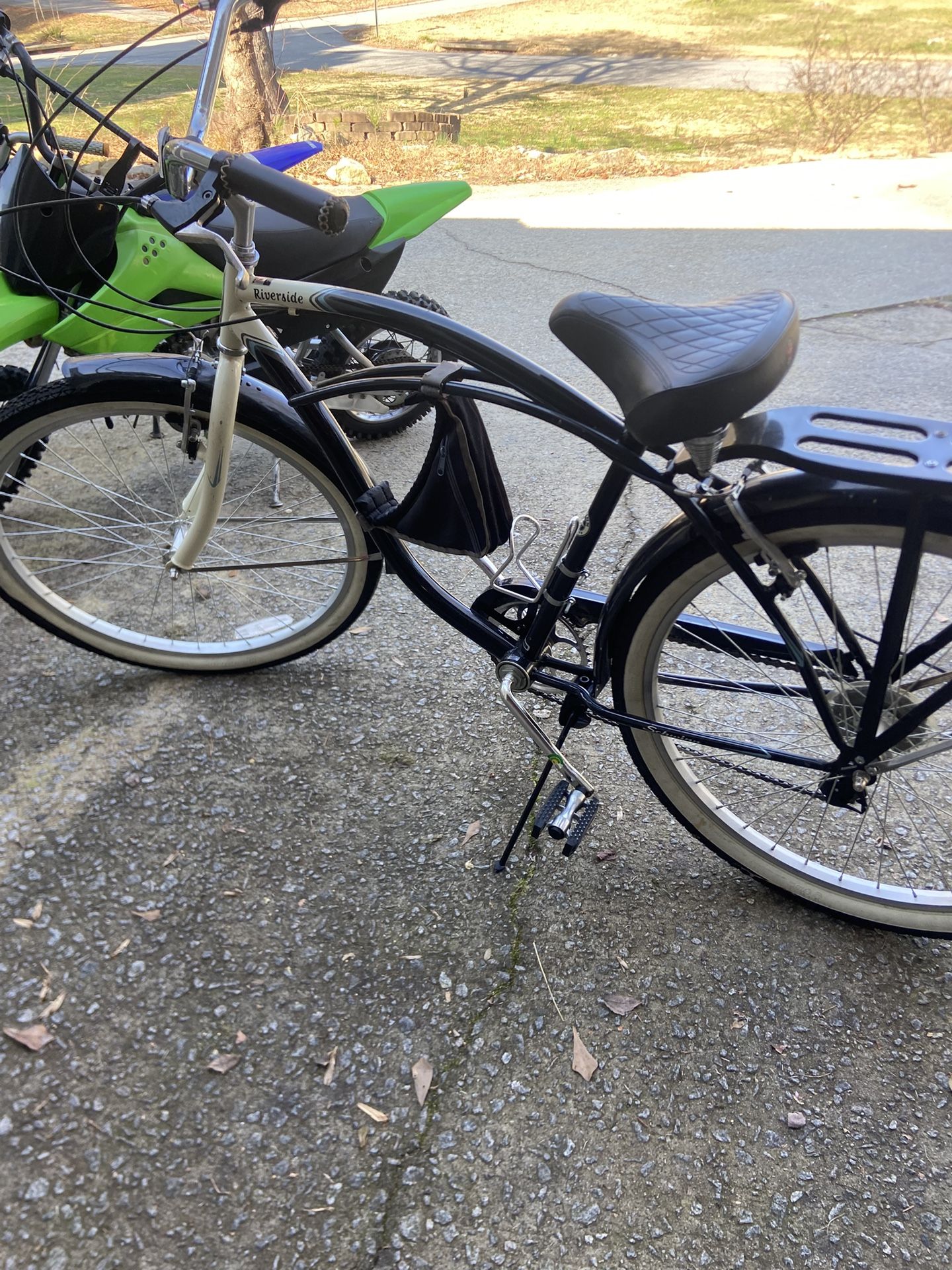 Vintage Schwinn Riverside Cruiser Bikes