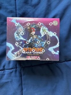 Riftbound League of Legends Unleashed Booster Display