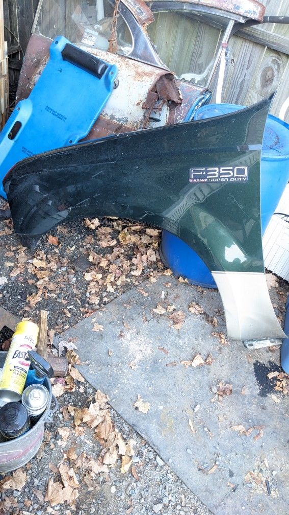 99-07 Ford Truck Front Left Fender Green