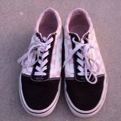 Vans Size 8 (Size Runs Small) Black - White and Beige Checkers