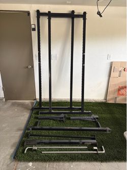 Titan Fitness T2 Squat Rack