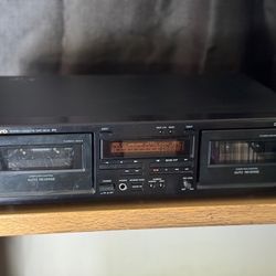 Onkyo Cassette player