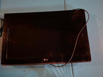 LG 32’ Flat TV