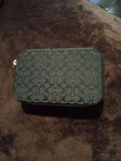 Coach accessory box
