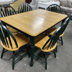 DINING TABLE  AND CHAIRS SET 6  🚚🚚 FREE DELIVERY🚚🚚