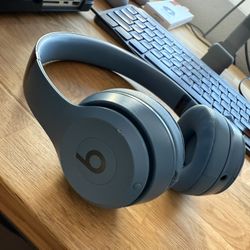 Beats Solo 4 - Slate Blue With AppleCare+