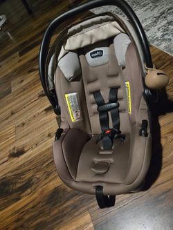 Evenflo Infant Car Seat Carrier