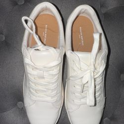 Lace-Up Sneaker | Banana Republic...