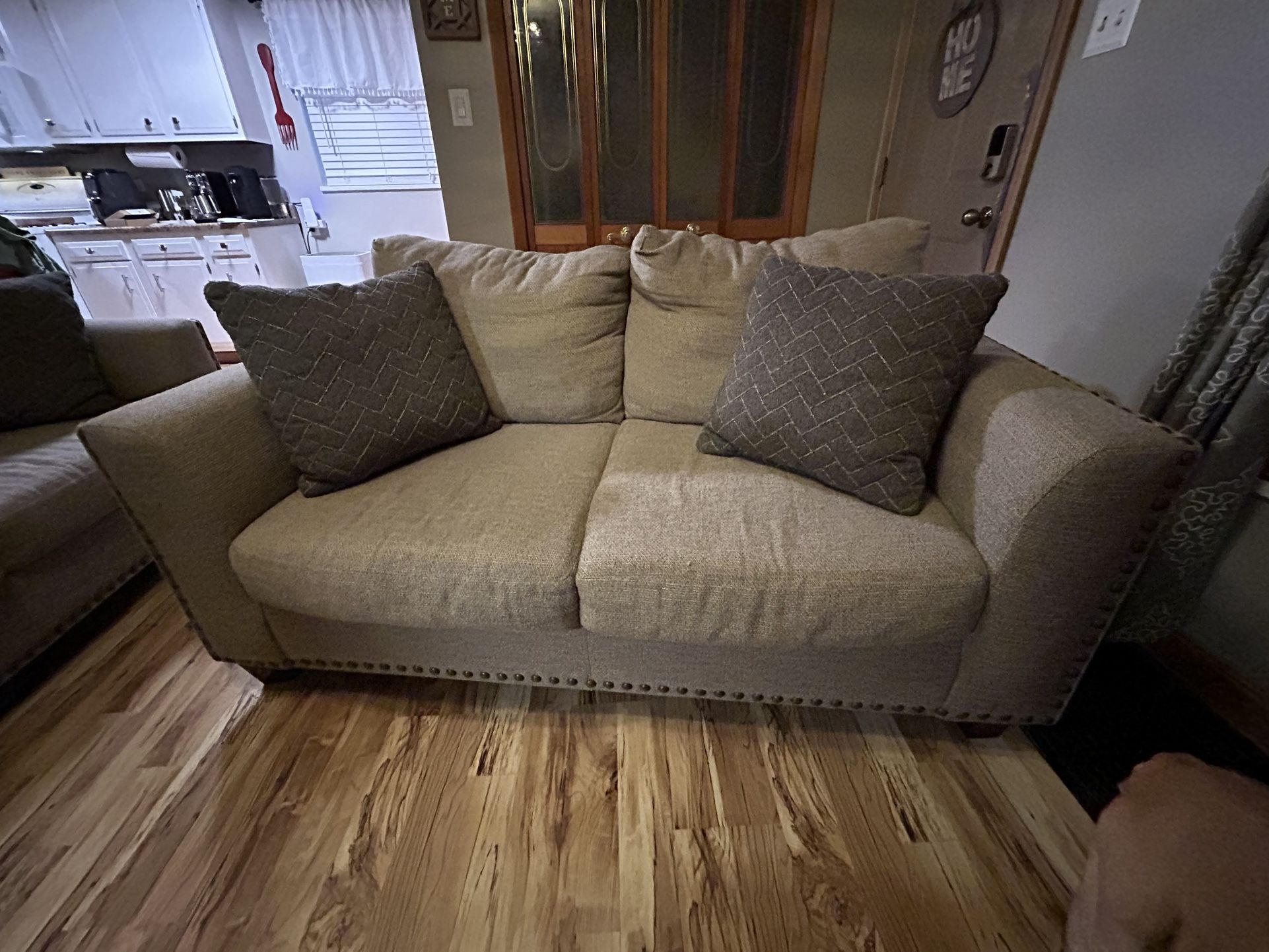 3 Piece Living Room Set - Make An Offer!!