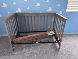 SOHO Chandler Crib