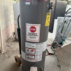 40 gallons gas water heater 90 days warranty and delivery 300