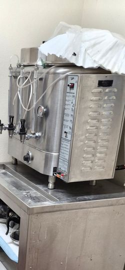 Industrial coffee maker