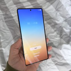 **SAMSUNG S25 Ultra —FACTORY UNLOCKED-512Gb