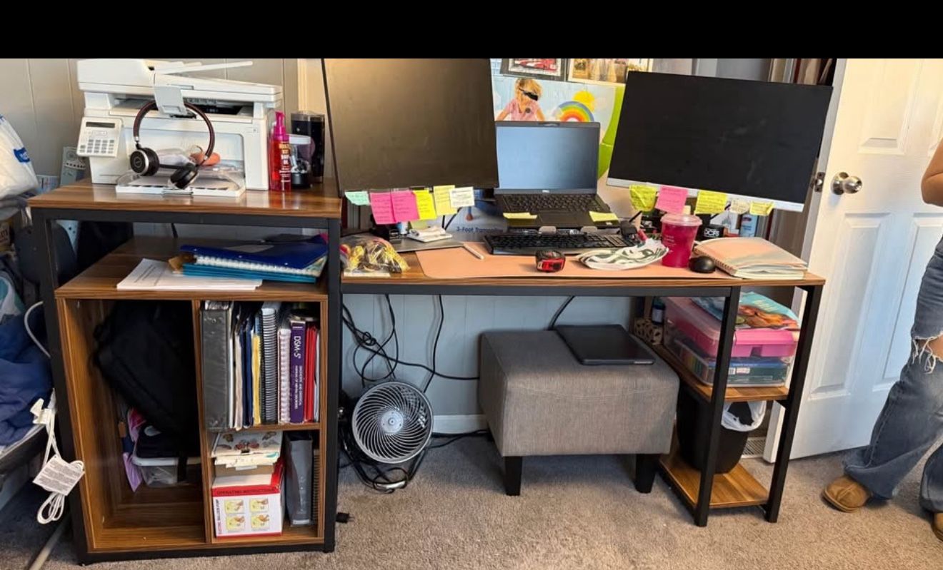 Amazon desk
