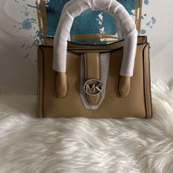 Michael Kors Crossbody