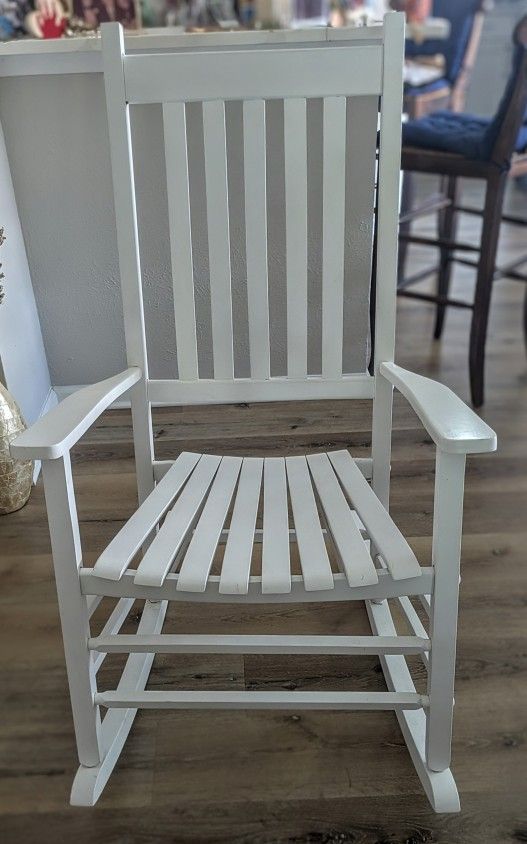 Full Size Rocking Chair 