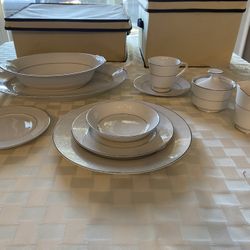 Kessington Fine China Petite Fleur