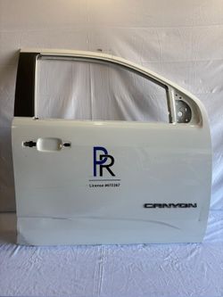 2015-2022 Chevy Colorado GMC Canyon Front Right Passenger Door Shell OEM (contact info removed)7