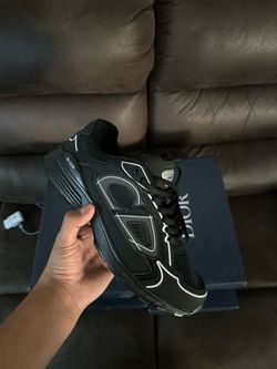 Dior b30